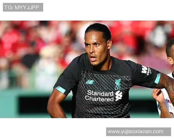 在风暴中心的冷静者足球明星如何在压力下保持镇定与专注